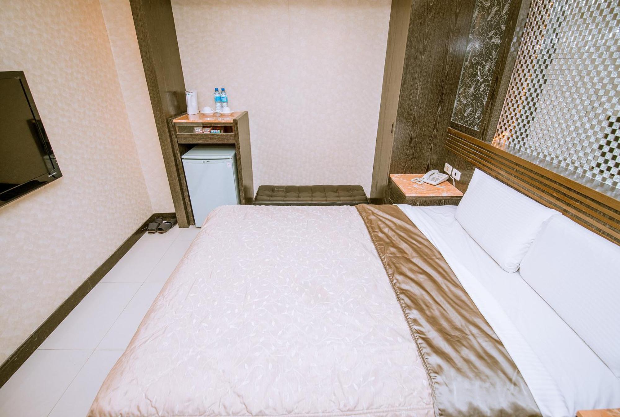 Guide Hotel Taipei Xinyi Eksteriør billede