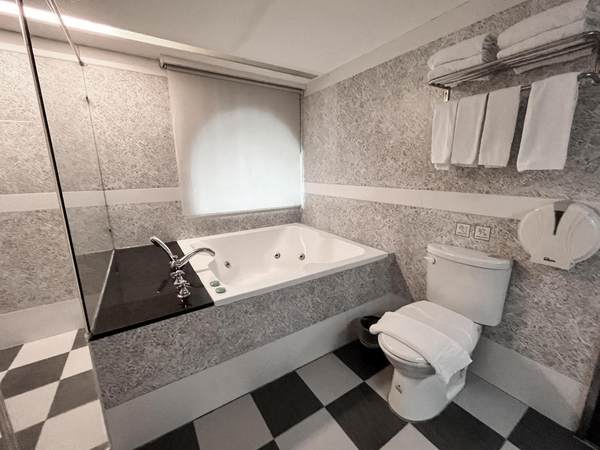 Guide Hotel Taipei Xinyi Eksteriør billede